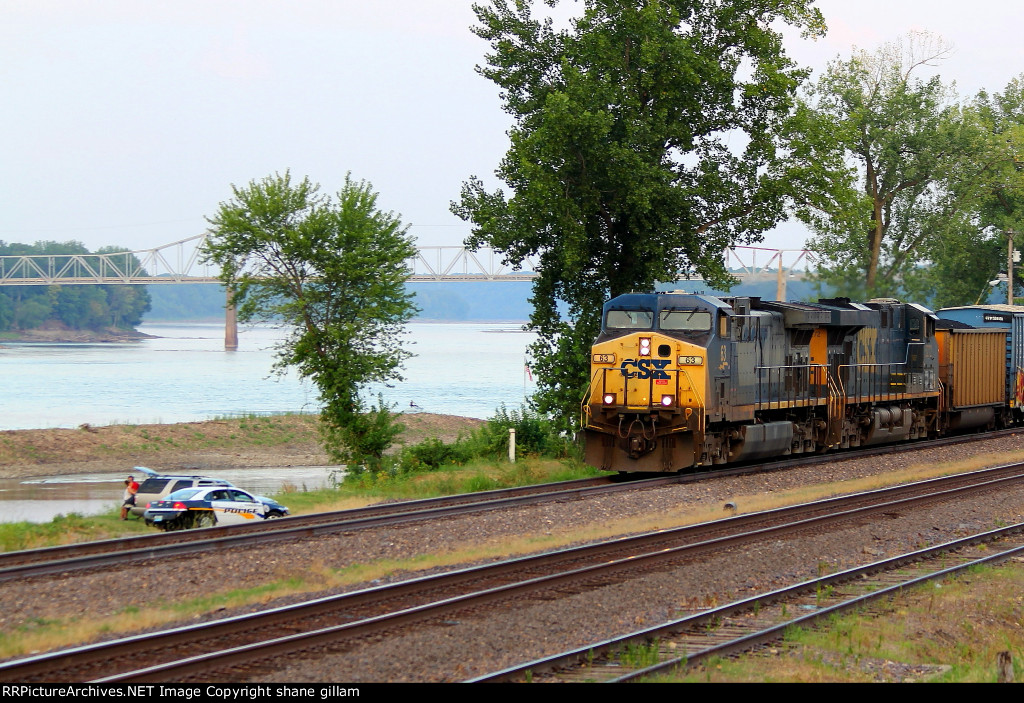 CSX 63 Heads Wb along the Missouri river.